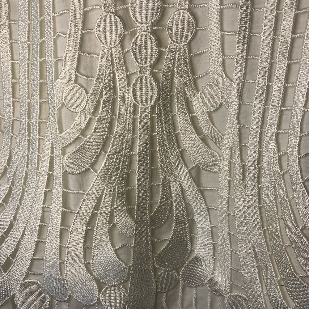 Express Crochet Tank Top - Picture 3 of 4